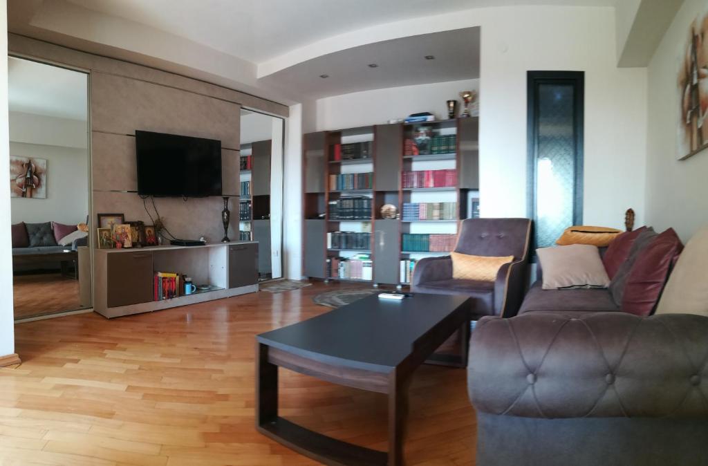 Davka Apartments room 6